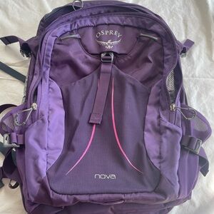 Women’s Osprey Nova Backpack Purple EUC